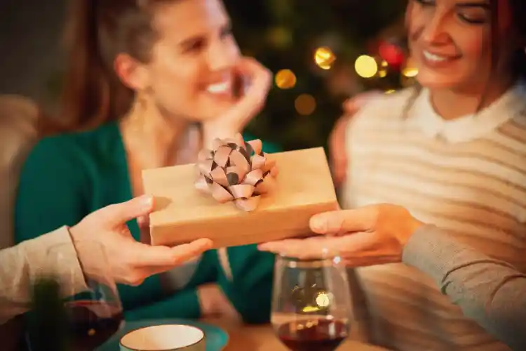 Where to Find the Best Gifts in New York For Life's Special Moments